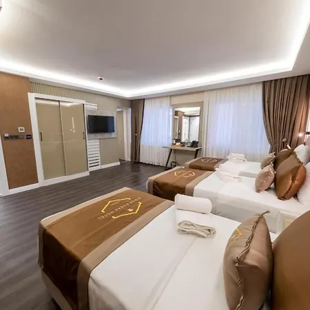 Bursa Konak Hotel 3*